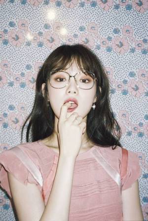 kim le asian porn - lee sung kyung, korean actress, and korean model image