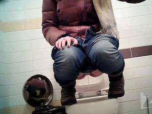 nice ass spy cam - hidden toilet cam,peeing porn,big ass girl,russian big ass girl,