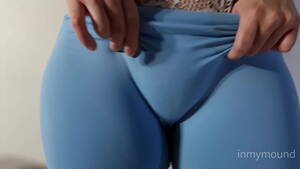 big puffy pussy - Puffy pussy girl in blue leggings and a big tits showing off. - XNXX.COM