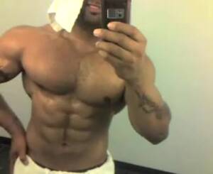 Giant Gay Samoan Porn - Samoan musclegod - ThisVid.com