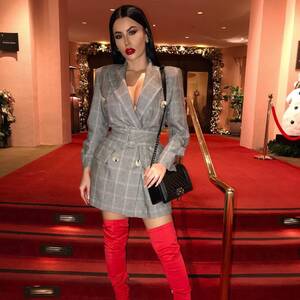 katie holmes upskirt - katie-holmes â€¢ Allwomenstalk