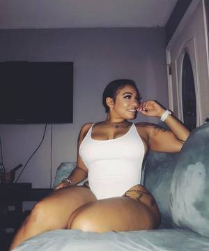 big black booty dymes - Chela's Way (