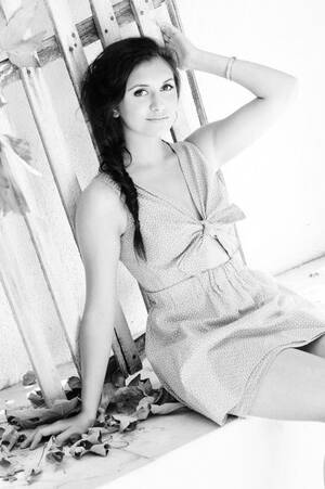 Alyson Stoner Porn - Pin on Hollywood Actress