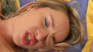 blonde teen huge cumshot - blonde teen loves big dick in her pussy and his cum shot - Free Porn Videos  - YouPorn