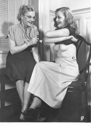 Kinky Vintage Erotica - Vintage Erotic Medical Exam