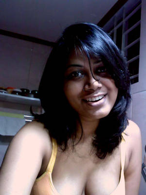 indian big black boobs - Big Boobs Indian Aunty Selfshot - Desi Indian Aunty Pics