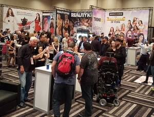 Do Women View Porn - How male 'porn superfans' really view women