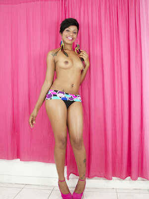 atk ebony exotics 2012 - Rosie pictures - Dark Panthera