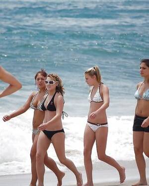 beach girls cfnm - CFNM on the beach Porn Pictures, XXX Photos, Sex Images #1494104 - PICTOA