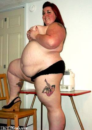 naked chubby hottie - ... Big Fat Hanging BBW Pot Belly ...