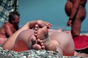 naked balcony miami beach - nude party on the beach