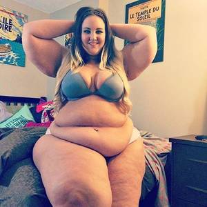 Bbw Feederism Porn - #feeder #feedee #fatadmirer #fat #eat #belly #stuffing #bbw
