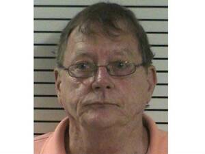 Forced Watch - Deputies: Man forced children to watch porn with him