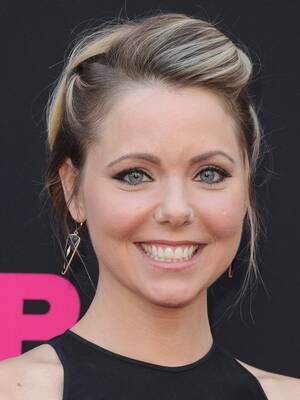 Collette Wolfe Hot Nude Porn - Collette Wolfe - Rotten Tomatoes