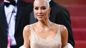 big fat pussy kim kardashian - Kim Kardashian pays over $1 million to settle SEC charges linked to a  crypto promo on her Instagram : r/CryptoCurrency