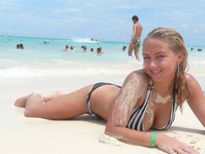 Amateur Hd Beach Nude - YoYo Wallpapers on X: \