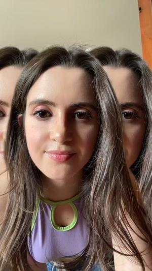 Laura Marano Sex Porn - Laura Marano : r/CelebrityBelly