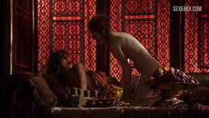 Game Of Thrones Lesbian - Sahara Knite and Esme Bianco lesbian scene in Game of Thrones
