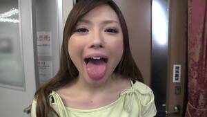 japanese swallow - Japanese Slut Swallows Cum