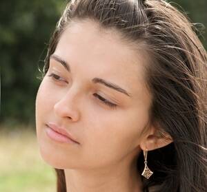 Jessica Simpson Shemale Porn - I'm a Transgender Woman Who is Saving Herself For Marriage. Why Aren't Men  Interested?