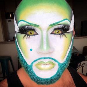 Eye Pull Porn - 130 Likes, 5 Comments - Sister BearoncÃ¨ Knows (@bearonce_knows) on  Instagram: