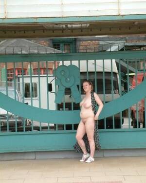 amateur bbw flashing - Amateur Bbw Flashing Porn Pics - PICTOA