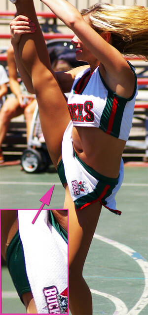 cheerleader upskirt pubic hair - Cheerleader Upskirts in High Resolution