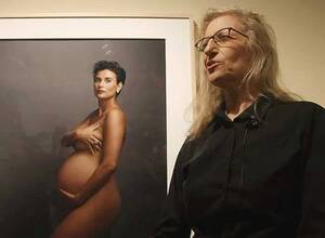 christina aguilera pregnant naked - Christina Aguilera Does Demi Moore Inspired Naked Pregnancy Photo |  HuffPost UK Style