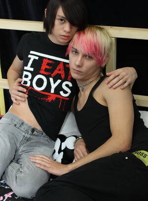 Emo Gay Porn Stars - Gay Emo Porn Stars Roxy And Christopher 1