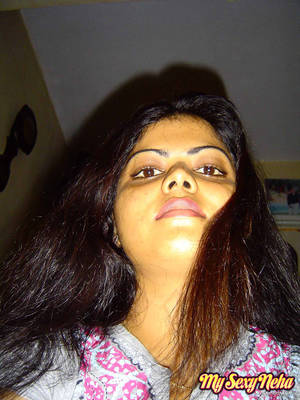 chubby indian milf neha - Neha sexy housewife from - XXX Dessert - Picture 3