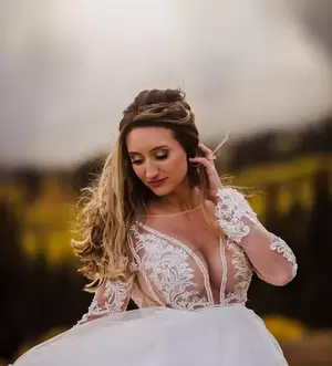 Beautiful Bride Porn - Beautiful bride nude porn picture | Nudeporn.org