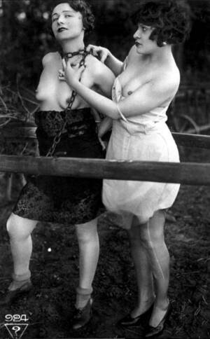 Black And White Vintage Bondage Porn - retro vintage bondage