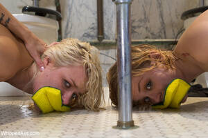 Clean Bondage Porn - Cleaning duty | Sniz Porn