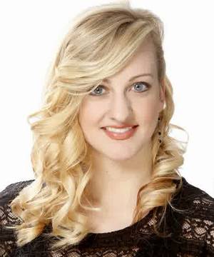 big nose black girls - Women Hairstyle shown for someone with a Big Nose... I am more interested