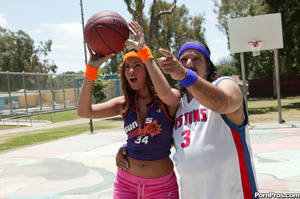 Isis Taylor And Ron Jeremy Porn - ... Isis plays ball with Ron Jeremy in the b - XXX Dessert - Picture 2 ...