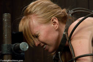 Moving Dildo Porn - Tight bodied bound lady with pink pussy gets fucked to death by fast moving  dildo