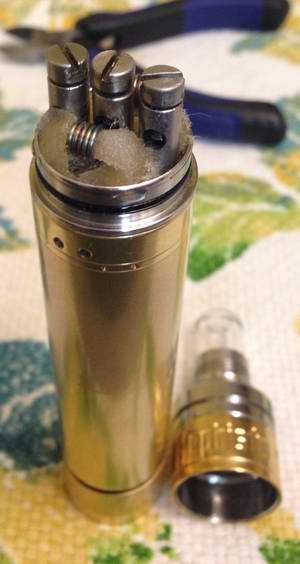 Mephisto Porn - It may not exactly coil porn but 22g 5 wrap dual macros on a Mephisto. Damn  those post holes big.