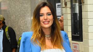 Bella Thorne Porn Captions - Bella Thorne Directed an Adult Film for Pornhub â€” These Are the Details |  Allure