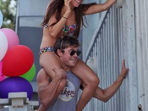 Ashley Tisdale Vagina Slip Porn - Ashley Tisdale hangs out with Zac Efron - on his shoulders - Mirror Online