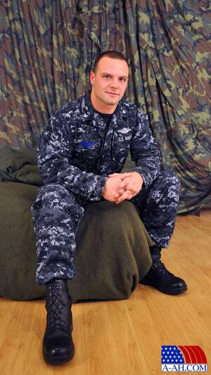 All American Military Gay Porn - Logan-All-American-Heroes-nude-amateur-men-gay-porn-soldiers-sailors-firefighters-policemen-002-gallery-photo.jpg  â€“ Hot Big Dicks Gay Porn