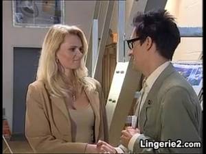 amateur blonde milf anal - 