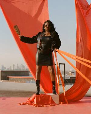 Blackmail Fuck Caption - Making a Living at Financial Domination Online - The New York Times