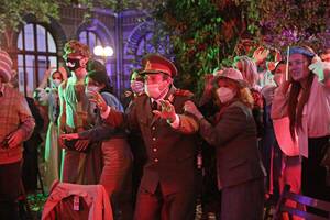 Good Luck Charlie Porn Sex - For This Sex Satire, the Pandemic Built a Perfect Set - The New York Times