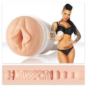 Christy Mack Gagging Porn - Christy Mack Attack Textured Fleshlight Girls