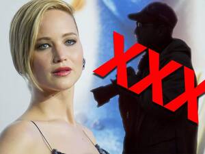 Jennifer Lawrence Porn - Who DID photograph Jennifer Lawrence naked? Star being pressured to reveal  the snapper by porn site - Mirror Online