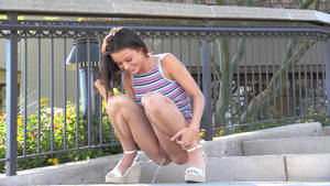 early teen girls pissing - 