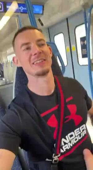 massive cock train - Big dick on train - ThisVid.com ä¸­æ–‡