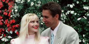 Italian Porn Ilona Staller Coons - Jeff Koons and Ilona Staller: A Look Into the Life of the Most Listed Artist