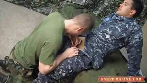 handsome soldier - Handsome soldier fucks a mate - Gayfuror.com