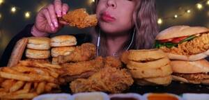 Girl Food Porn - Understanding the Aesthetics of Food Porn in Today's Media â€“ PHIL 285
